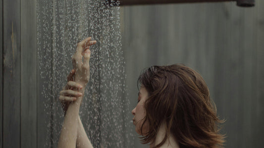 The Hidden Harshness: How Hard Water Impacts Your Scalp Health and Hair Vitality